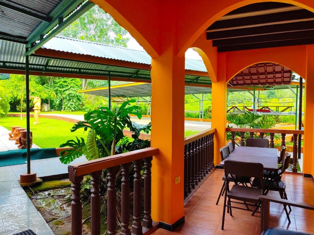 Apartahotel Playa Luna Uvita Exteriör bild