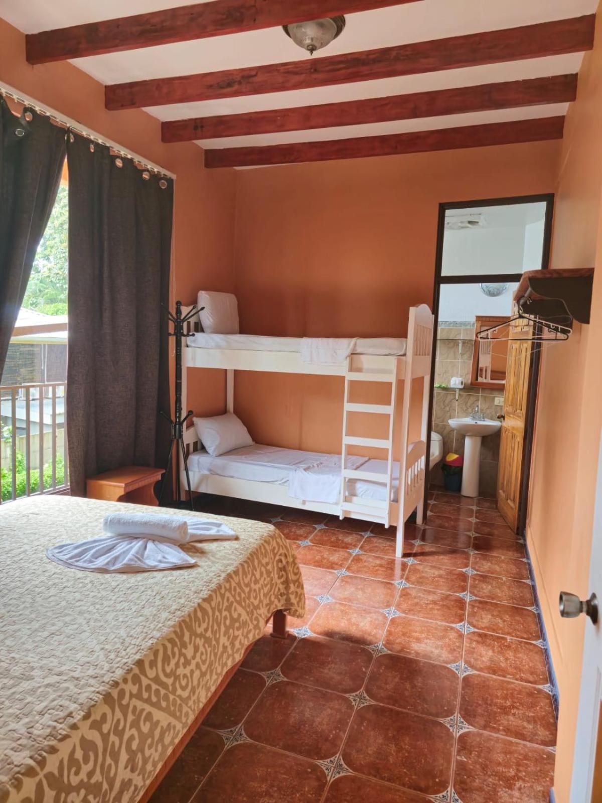 Apartahotel Playa Luna Uvita Exteriör bild