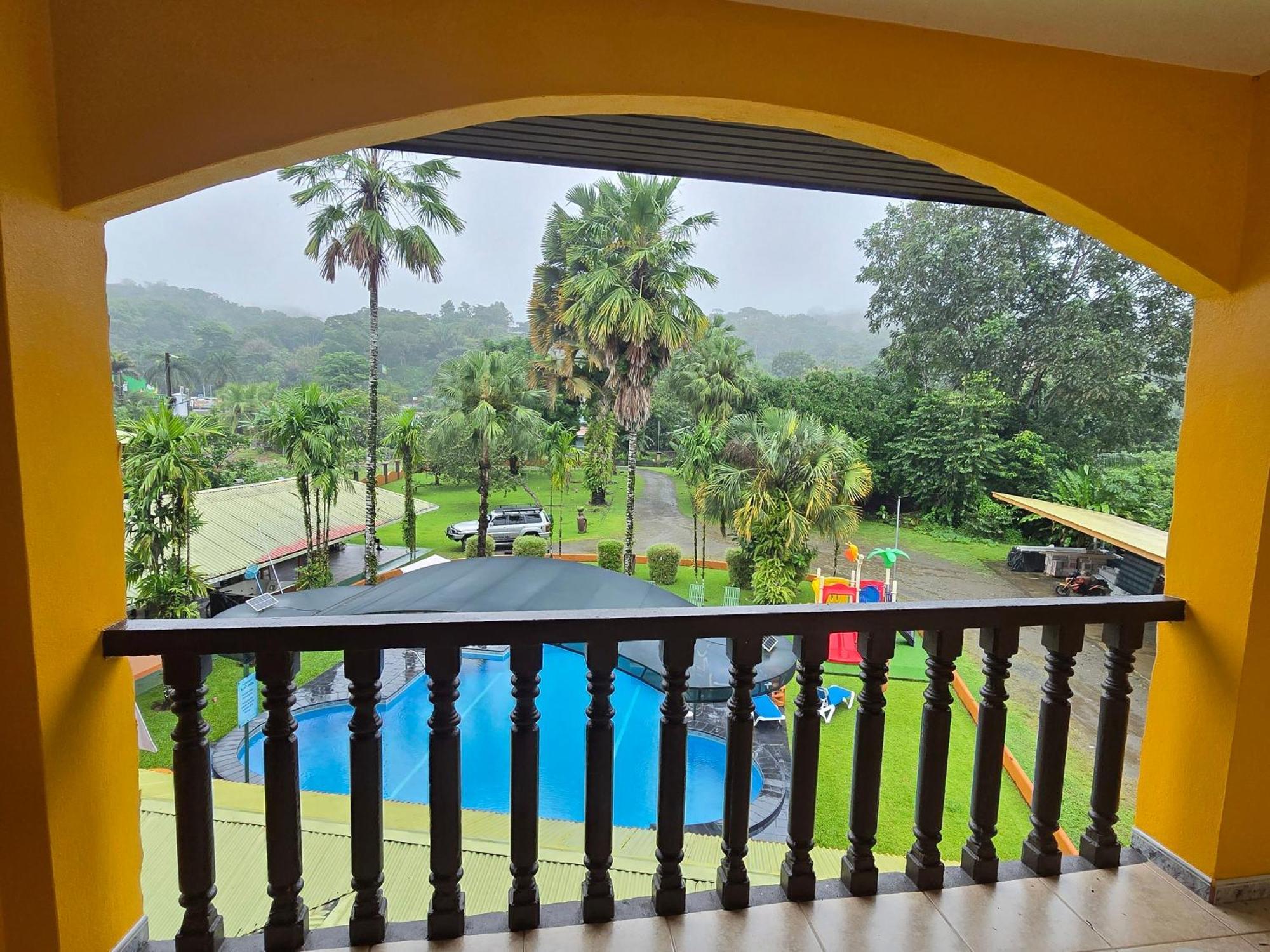 Apartahotel Playa Luna Uvita Exteriör bild